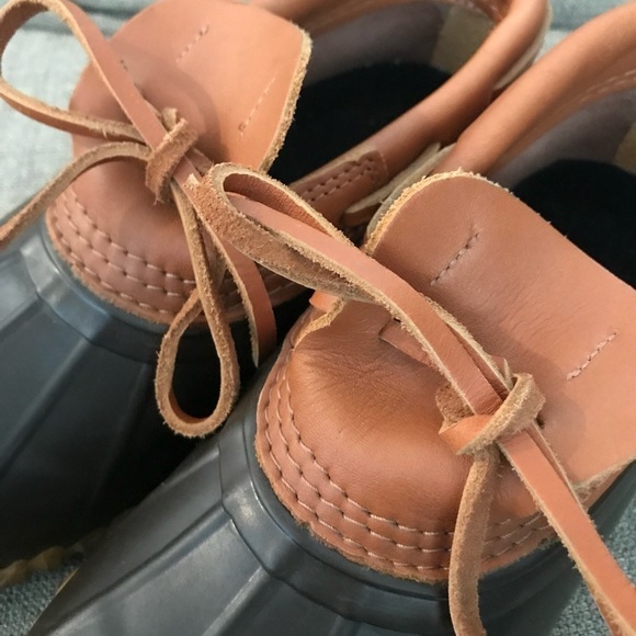 Cabela’s Brown Leather Rubber Duck Steel Shank Slip On Rain Mud Shoes Size 7 - Picture 9 of 11